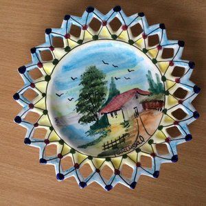 Beautiful hand painted made in Portugal wall plate 7.25"